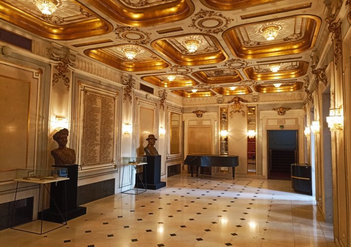 Kонцерт „Музички бисери“ у фоајеу Народног позоришта