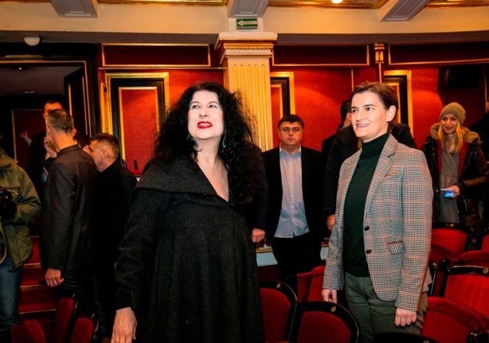 Predsednica Vlade Srbije Ana Brnabić posetila Narodno pozorište u Beogradu