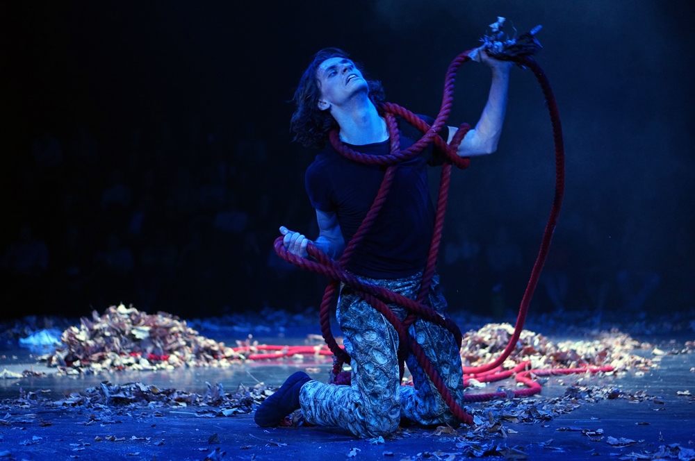 Sergej Polunjin na velikoj sceni Narodnog pozorišta - posvećenje