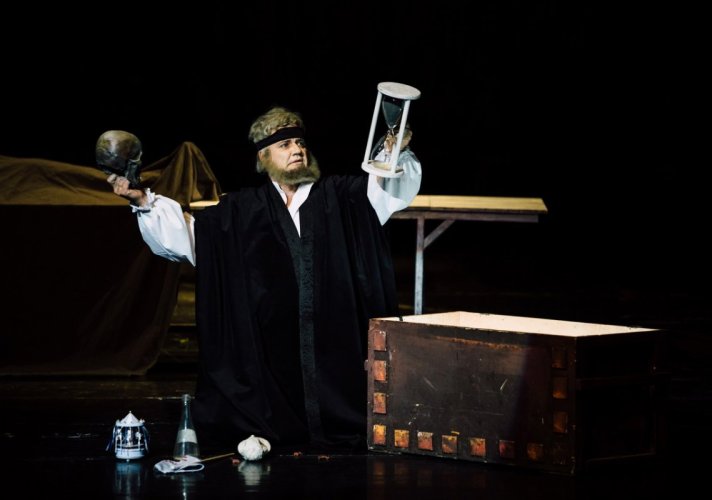 Tenor Dejan Maksimović, na premijeri “Fausta” u Srpskom narodnom pozorištu, pevao naslovnu ulogu