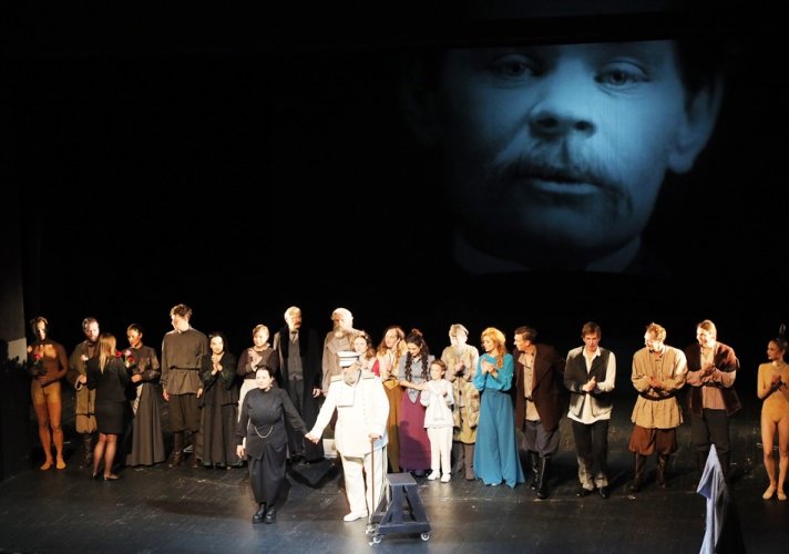  “Vasa Zeleznova and Others” based on the works of Maxim Gorky and adapted and directed by Zlatko Sviben premiered on the Main Stage