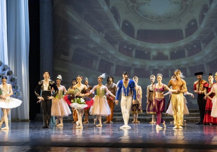 Na Velikoj sceni održan Gala koncert Baleta Narodnog pozorišta, a na Sceni „Raša Plaović