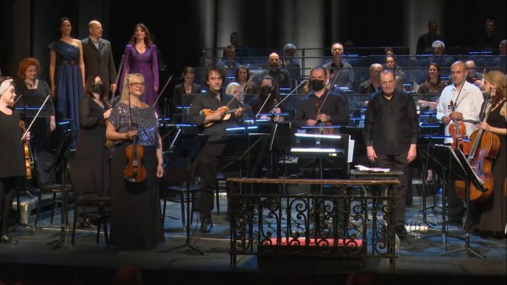 A spectacular gala opera concert titled “Va, pensiero…” was staged in cooperation with the Austrian Cultural Forum with conductor Wolfgang Scheidt (Vienna) and Bulgarian mezzo soprano Daniela Diakova appearing as guest performers