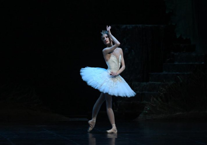 Звезда бугарског балета Марта Петкова 12. октобра гостује у „Лабудовом језеру“